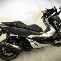 Honda Forza  Valenton