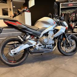 Aprilia Tuono  Le Chesnay-Rocquencourt