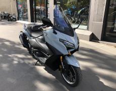 Yamaha T MAX Paris 17e Arrondissement