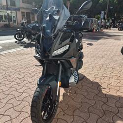 Aprilia SR  Fr&eacute;jus
