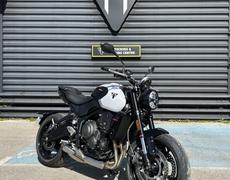 Triumph Trident Nîmes