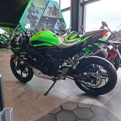 Kawasaki NINJA 125 SE occasion - Tr&eacute;gueux - photo 3/4