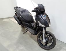 Piaggio Beverly Pressigny-les-Pins