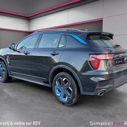 LYNK&CO 01 01 PHEV Bruz