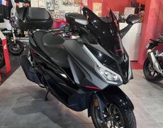 Honda Forza Chambourcy
