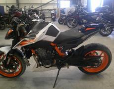 KTM Duke Arles