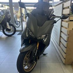 Yamaha T MAX occasion - Libourne - photo 2/5