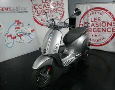 Vespa Primavera Paris 17e Arrondissement