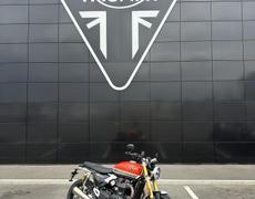 Triumph Speed twin Rochefort-du-Gard