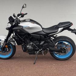 Yamaha MT07 occasion - Angoul&ecirc;me - photo 2/5