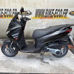 Aprilia SXR 50 occasion - Vitrolles - photo 2/5