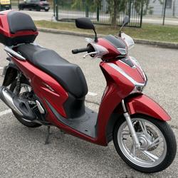 Honda SH occasion - Bourgoin-Jallieu - photo 2/3
