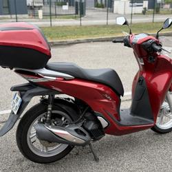 Honda SH occasion - Bourgoin-Jallieu - photo 3/3