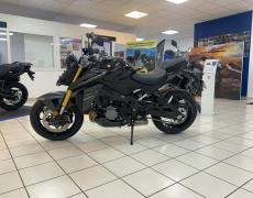 Suzuki GSX Saintes