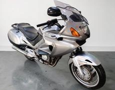Honda Deauville Pressigny-les-Pins
