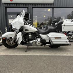 Harley Davidson Electra Glide occasion - Tr&eacute;gueux - photo 2/4