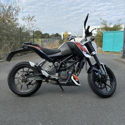 KTM Duke occasion - Tr&eacute;gueux - photo 3/4