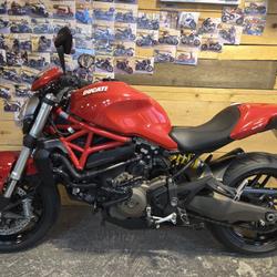 Ducati Monster occasion - Marseille 6e Arrondissement - photo 2/5