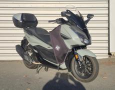 Honda Forza Bordeaux
