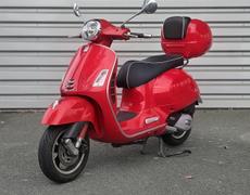 Vespa GTS Bordeaux