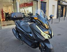 Honda Forza