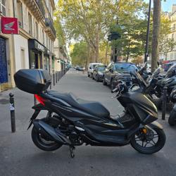 Honda Forza occasion - Paris 11e Arrondissement - photo 2/5