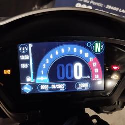 Triumph Speed Triple occasion - Landivisiau - photo 2/5