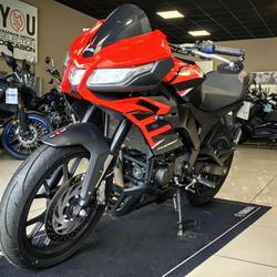 Aprilia Tuono occasion - Lescure-d'Albigeois - photo 2/5
