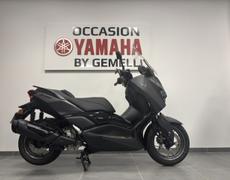 Yamaha X MAX Orange