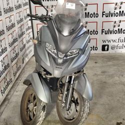Yamaha Tricity occasion - Arles - photo 2/3