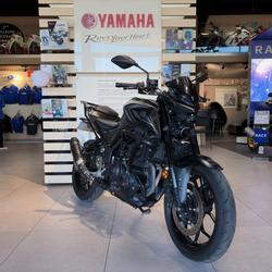Yamaha MT03 occasion - Roquebrune-sur-Argens - photo 2/5