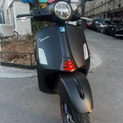 Vespa GTS occasion - Paris 12e Arrondissement - photo 3/5