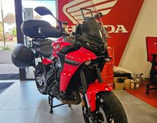 Yamaha MT09 Tracer Étupes