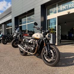 Triumph Speed twin occasion - Marseille 1er Arrondissement - photo 2/5