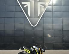 Triumph Street Rochefort-du-Gard
