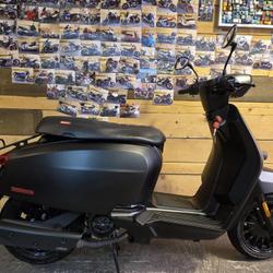 Lambretta V125 SPECIAL occasion - Marseille 6e Arrondissement - photo 2/5