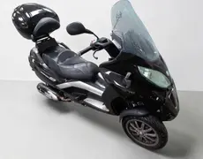 Piaggio MP3 Pressigny-les-Pins