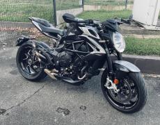 MV-Agusta Brutale 800 Orthez