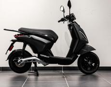 Autres Piaggio Ploeren