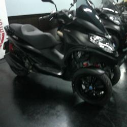 Piaggio MP3 occasion - Paris 17e Arrondissement - photo 3/5