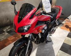 Yamaha FZS Vitrolles