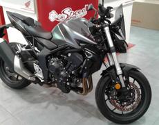 Honda CB1000 Hornet Champigny-sur-Marne