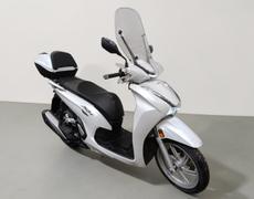Honda SH Pressigny-les-Pins