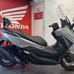 Honda Forza occasion - Paris 10e Arrondissement - photo 2/5