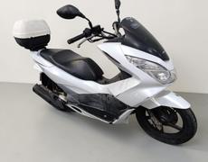 Honda PCX Pressigny-les-Pins
