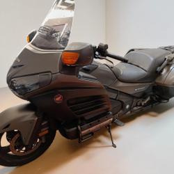 Honda Goldwing occasion - Pressigny-les-Pins - photo 2/5