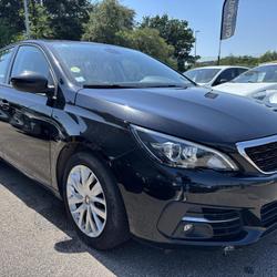 Peugeot e-308 1,5 BLUE HDI 100 CH 5 PLACES Lanester