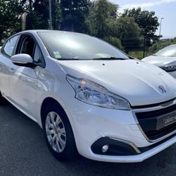 Peugeot 208 1,5 BLUE HDI 100 CH 5 PLACES Lanester