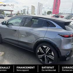Renault Megane 4 E-Tech 220 ch autonomie confort GSR2 Iconic Lannion