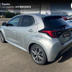 Toyota Yaris 116h Iconic 5p Sabl&eacute;-sur-Sarthe